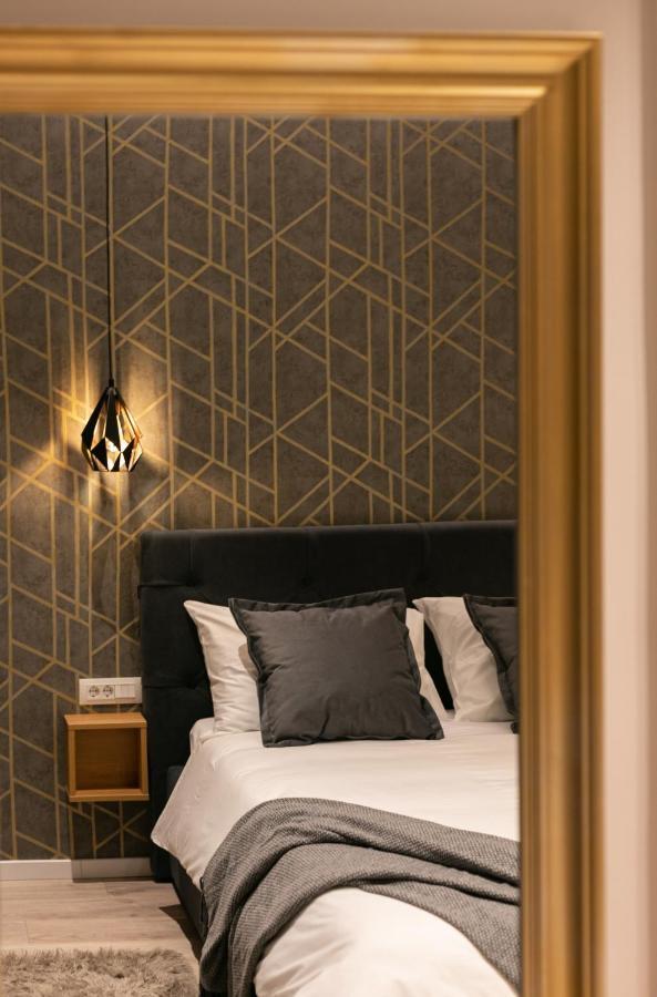 Harbour Residence Rooms 里耶卡 外观 照片